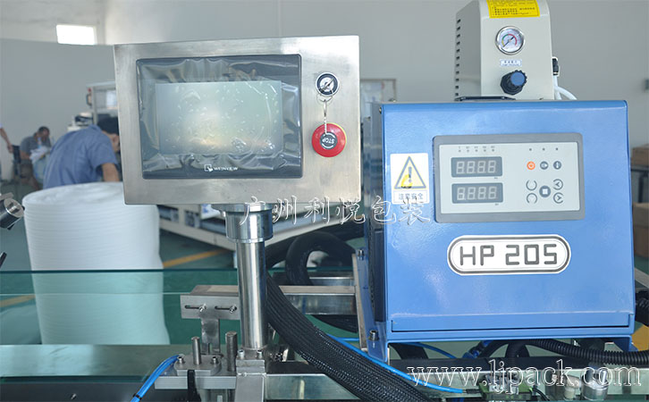 自動裝盒機控制面板及熱熔膠機