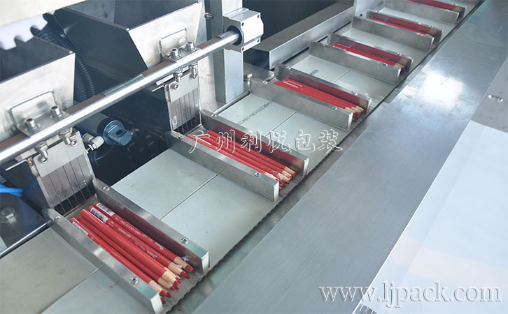 鉛筆全自動裝盒機（自動下料）